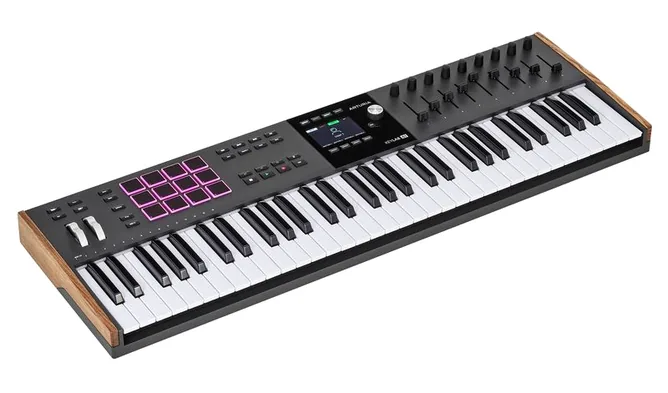 Arturia KeyLab 61 mk3 Black, vy 3