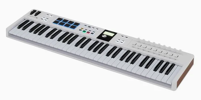 Arturia KeyLab Essential 61 Mk3 White framifrån mot vit bakgrund