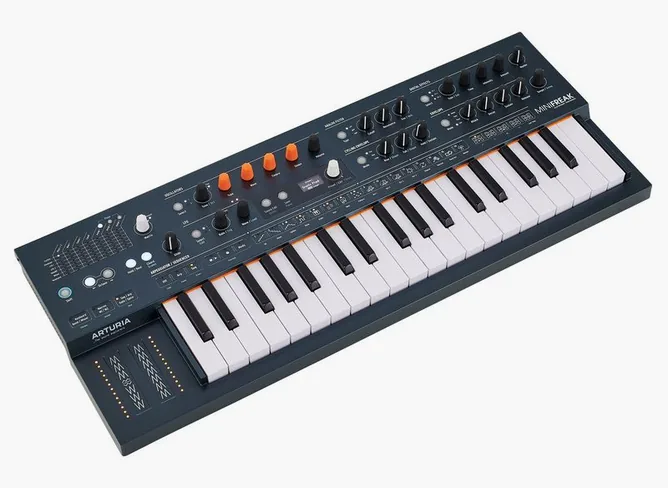 Arturia MiniFreak, vy 3