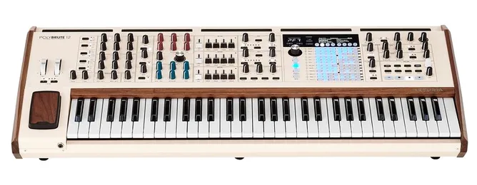 Arturia PolyBrute 12, vy 2