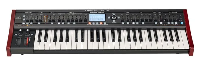 Behringer DeepMind 12, vy 2