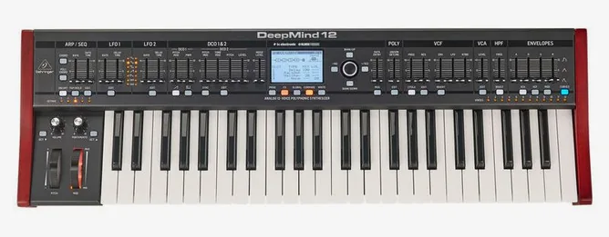 Behringer DeepMind 12, vy 4