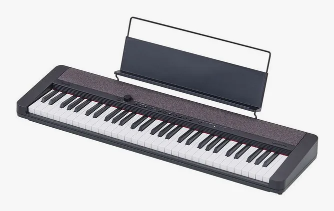 Casio CT-S1BK framifrån mot vit bakgrund