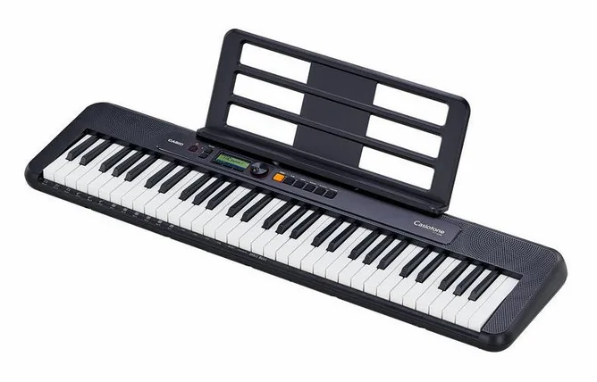 Casio CT-S200 BK framifrån mot vit bakgrund