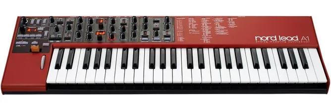 Clavia Nord Lead A1, vy 2