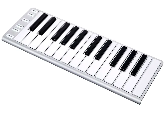 ESI Xkey 25 framifrån mot vit bakgrund
