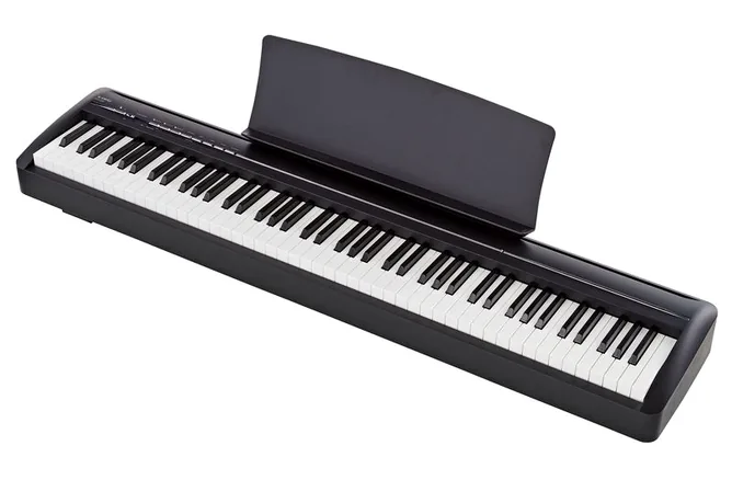 Kawai ES-120 B framifrån mot vit bakgrund