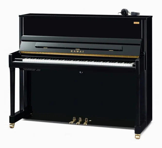 Kawai K-300 AURES 2 E/P Piano framifrån mot vit bakgrund
