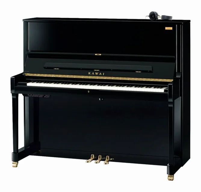 Kawai K-500 Aures 2 E/P Piano framifrån mot vit bakgrund
