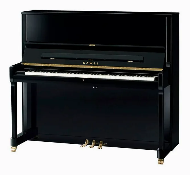 Kawai K-500 E/P Piano framifrån mot vit bakgrund