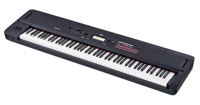 Korg Kross 2-88MB framifrån mot vit bakgrund