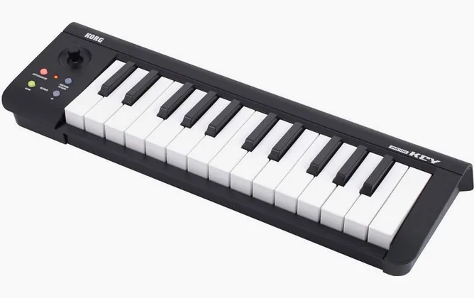 Korg microKEY 25 framifrån mot vit bakgrund