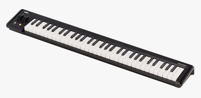 Korg microKEY 61 MkII framifrån mot vit bakgrund