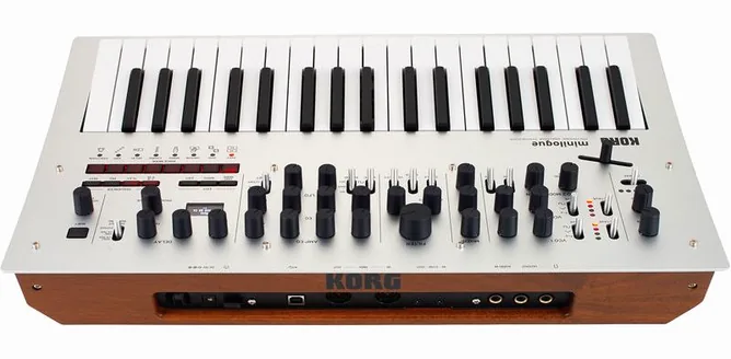 Korg Minilogue, vy 4