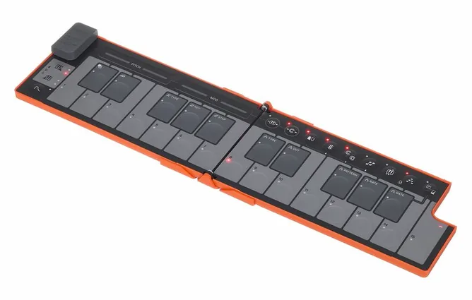 Korg nanoKEY Fold Lava Orange framifrån mot vit bakgrund