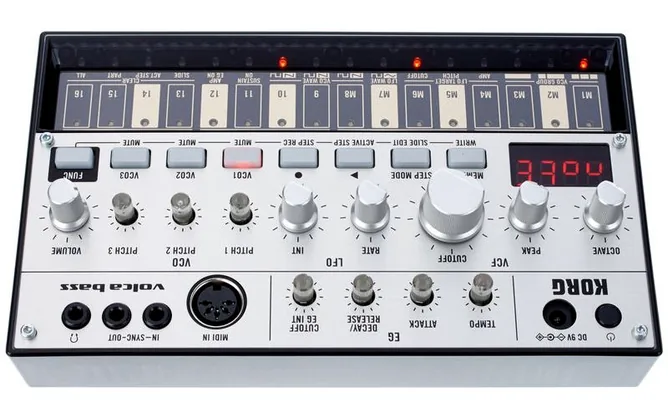 Korg Volca Bass, vy 4