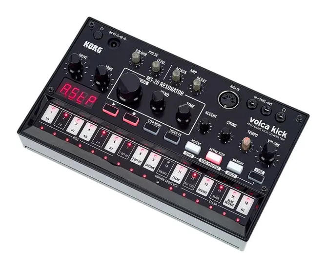 Korg Volca Kick framifrån mot vit bakgrund