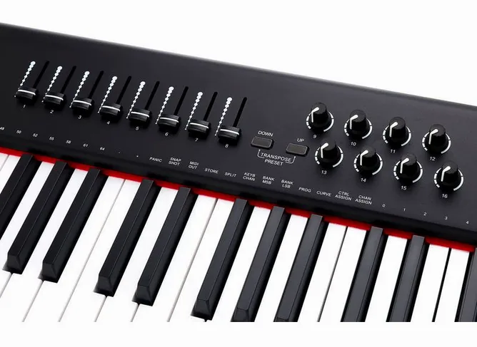 Midiplus Stage 88, vy 4