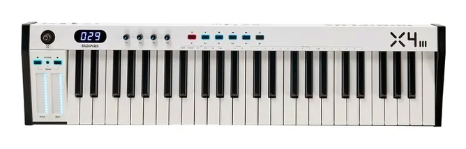Midiplus X-4 III, vy 3