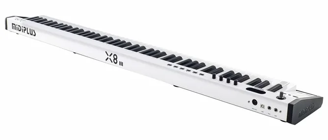 Midiplus X-8 III, vy 3