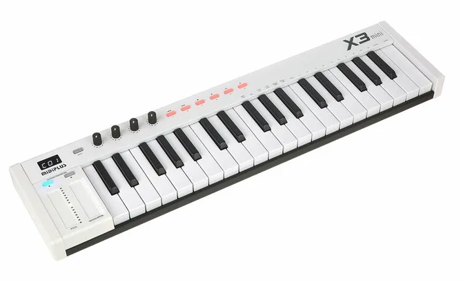 Midiplus X3 mini, vy 3