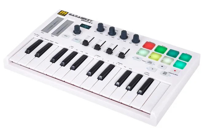 Miditech Garagekey Groove II framifrån mot vit bakgrund