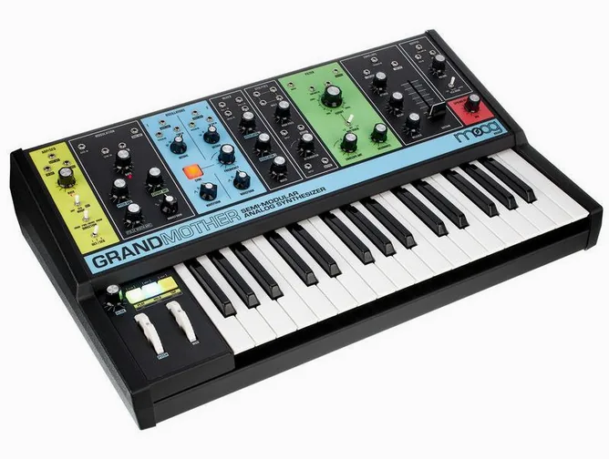 Moog Grandmother, vy 3