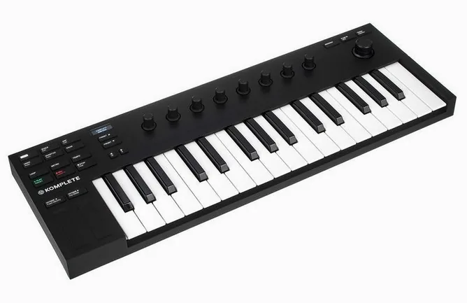 Native Instruments Komplete Kontrol M32, vy 4