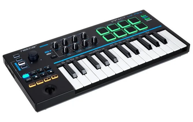 Nektar Impact LX Mini, vy 3