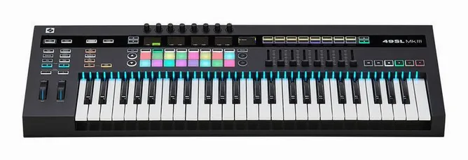 Novation 49SL MKIII, vy 2