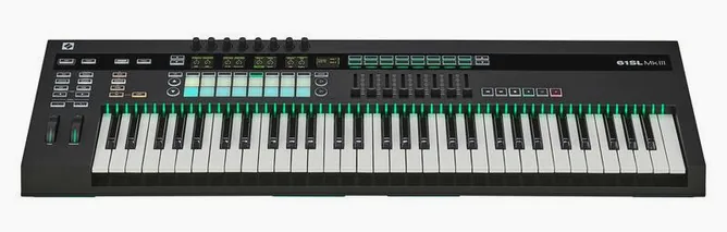Novation 61SL MKIII, vy 2