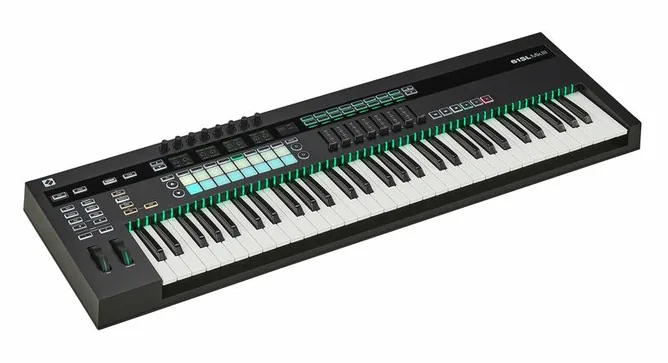 Novation 61SL MKIII, vy 3