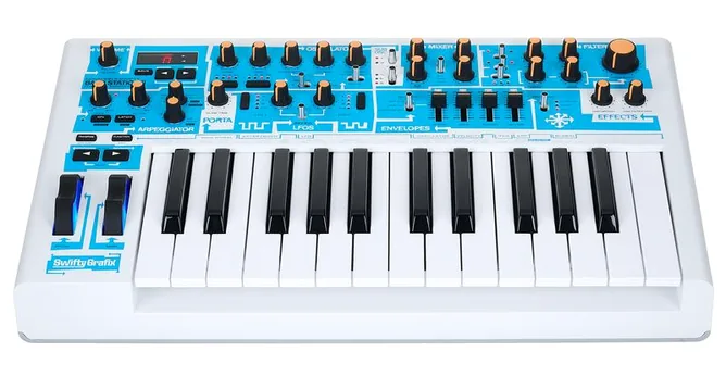 Novation Bass Station II Swifty Edition, vy 2