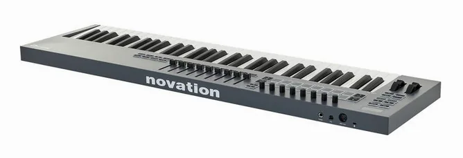 Novation FLkey 61, vy 4