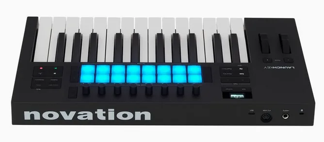 Novation Launchkey 25 MK4, vy 4