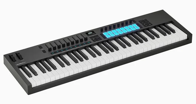 Novation Launchkey 61 MK4, vy 2