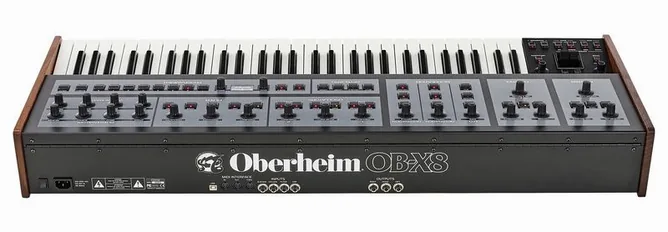 Oberheim OB-X8, vy 4