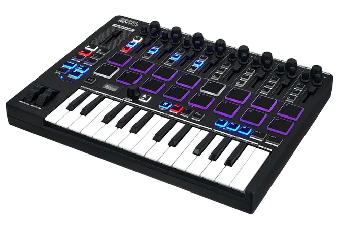 Reloop Keypad Pro framifrån mot vit bakgrund