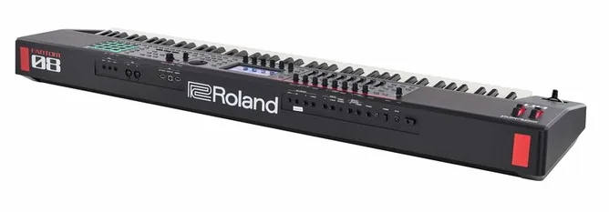 Roland Fantom-08, vy 4