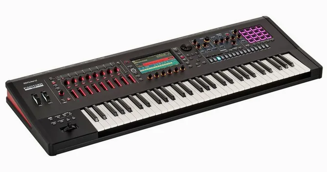 Roland Fantom-6 EX, vy 3