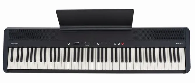 Roland FP-40 BK, vy 3