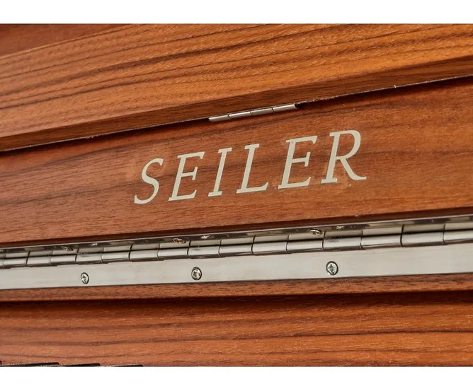 Seiler 116 Impuls Walnut waxed, vy 4