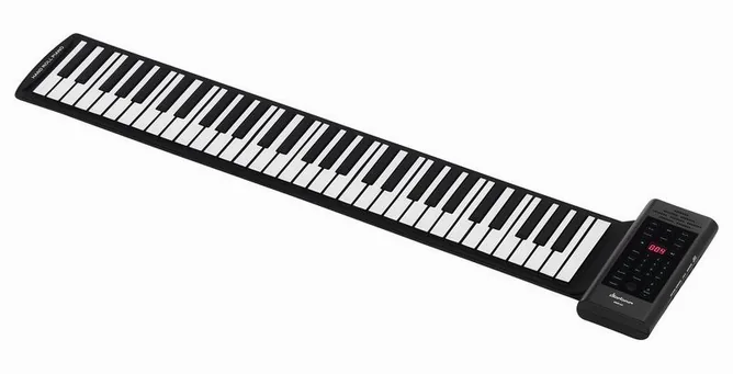 Startone MKR 62 framifrån mot vit bakgrund