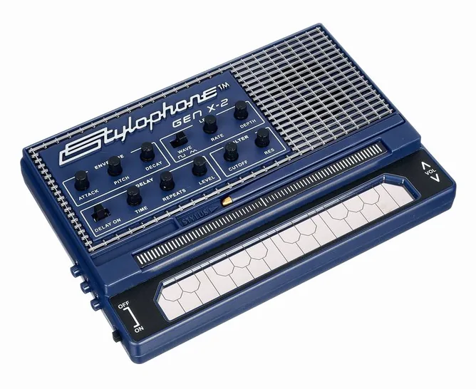 Stylophone Gen-X2, vy 3
