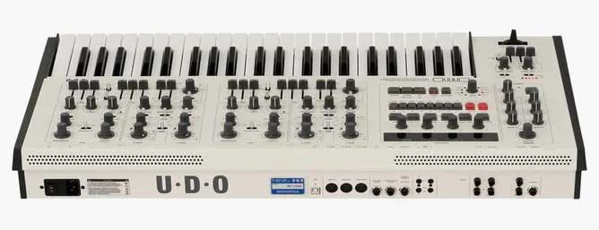 UDO Audio DMNO White, vy 4