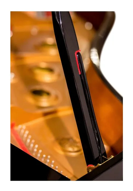 Yamaha GB1 K Black Polished, vy 3