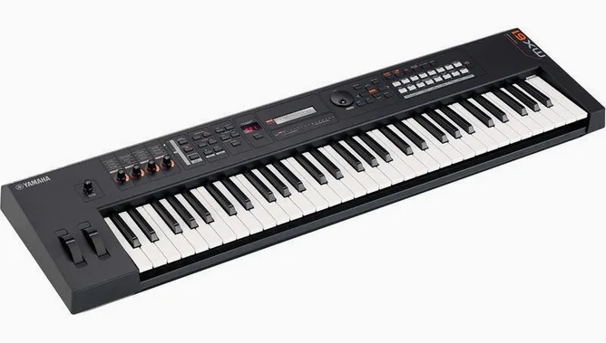 Yamaha MX61 V2 Black, vy 3