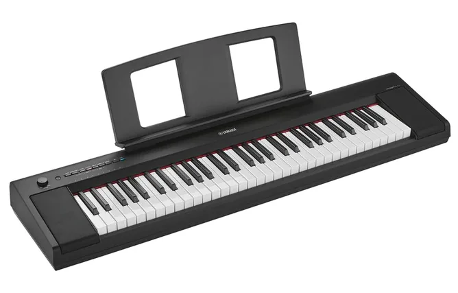 Yamaha NP-15 Piaggero Black, vy 2
