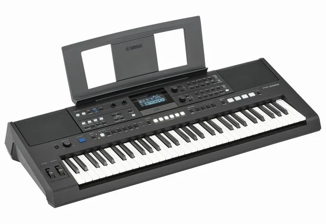 Yamaha PSR-E583, vy 3