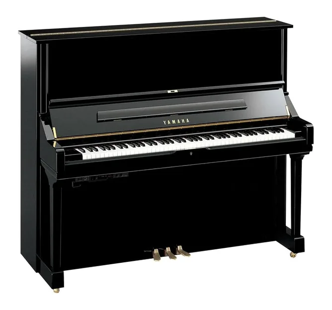 Yamaha U3 TA3 PE framifrån mot vit bakgrund